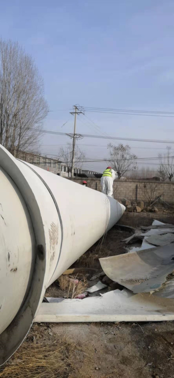 山東境內(nèi)退役葉片施工現(xiàn)場