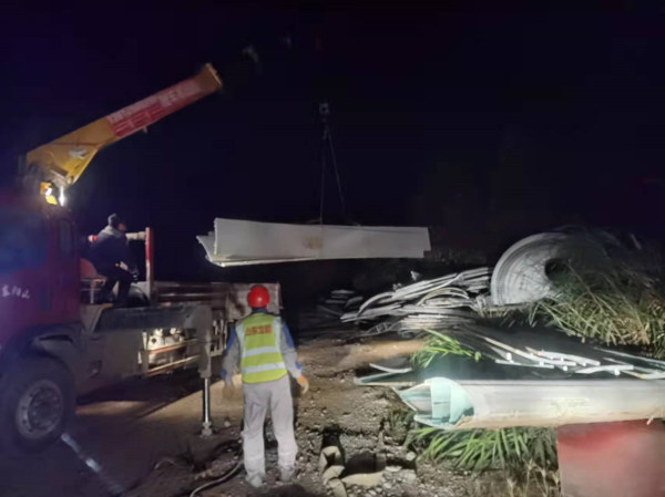 葉片回收處置現(xiàn)場